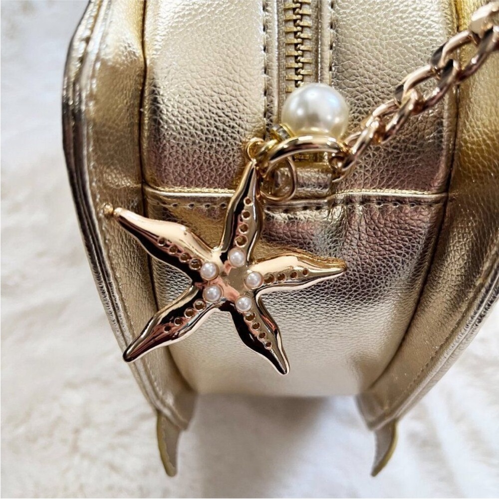 Disney Skinnydip London Clam Shell Mermaid Holographic Chain Crossbody Purse - Picture 10 of 14
